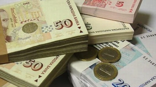 Българските фирми държат 13 млрд. лв. на каса