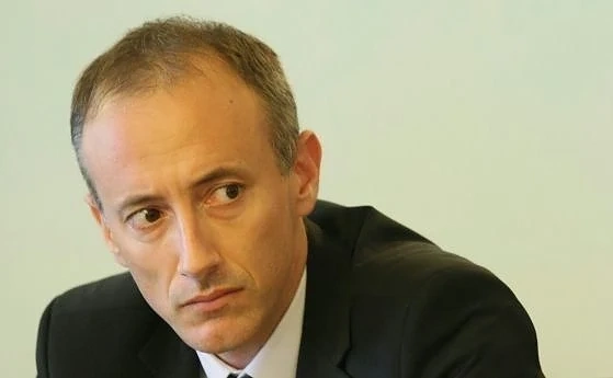 Вълчев иска наказателно преследване за спиране на дете от градина или училище