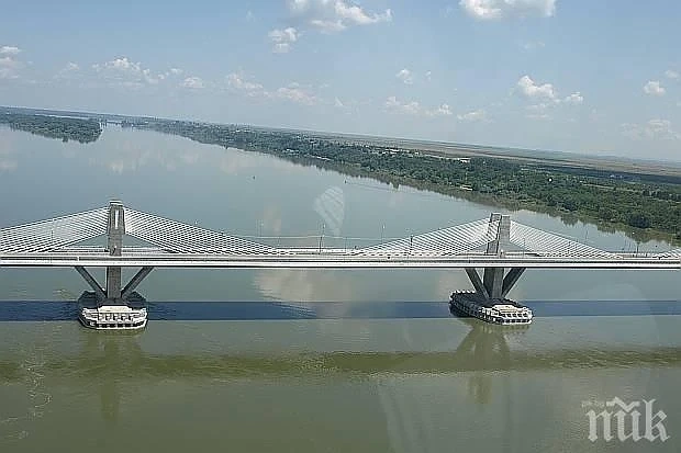 Нови мостове над Дунав са жизнено важни за региона 