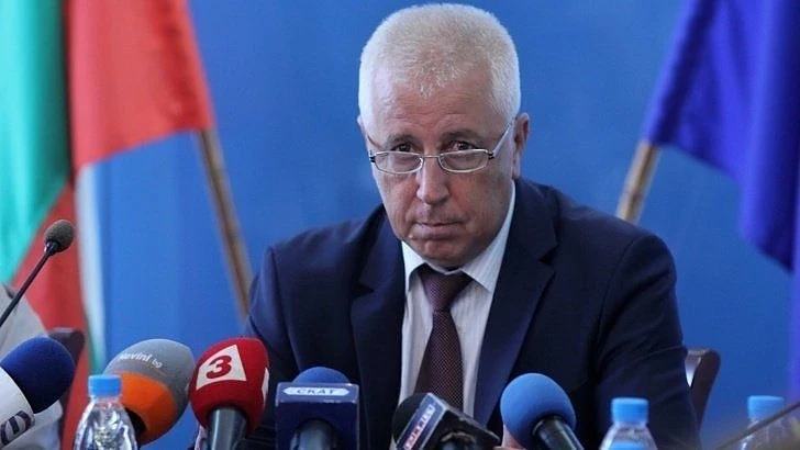 Приеха здравния министър по спешност в болница