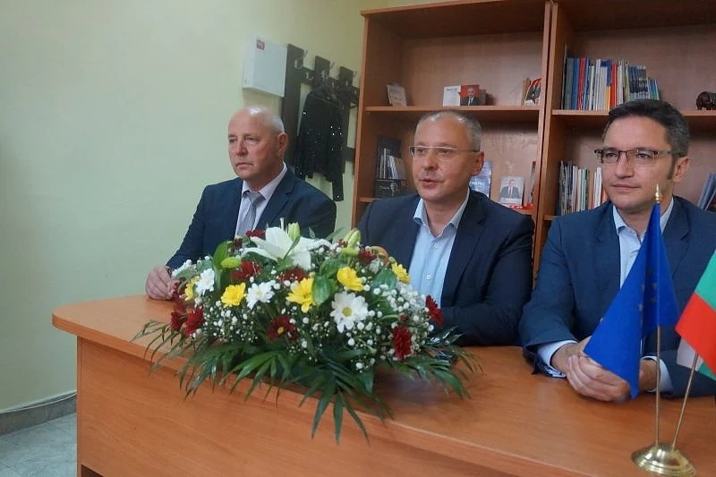 Станишев: Неприемането на България в Шенген е скандална дискриминация
