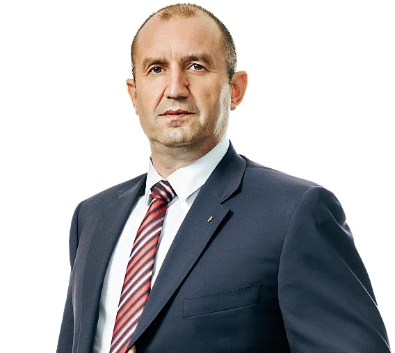 Руме Радев наложи вето на разпоредби от Закона за отбраната