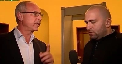 Антон Тодоров съди  \
