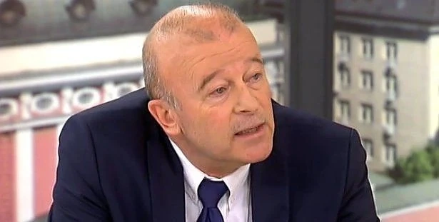 Цацаров иска проверка дали зам.-министър е изнудвал превозвачи