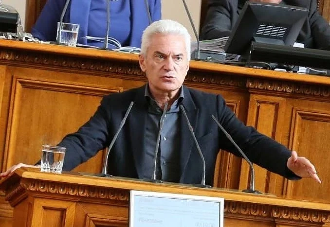 Волен Сидеров към БСП: Когато искате оставки, започнете от себе си