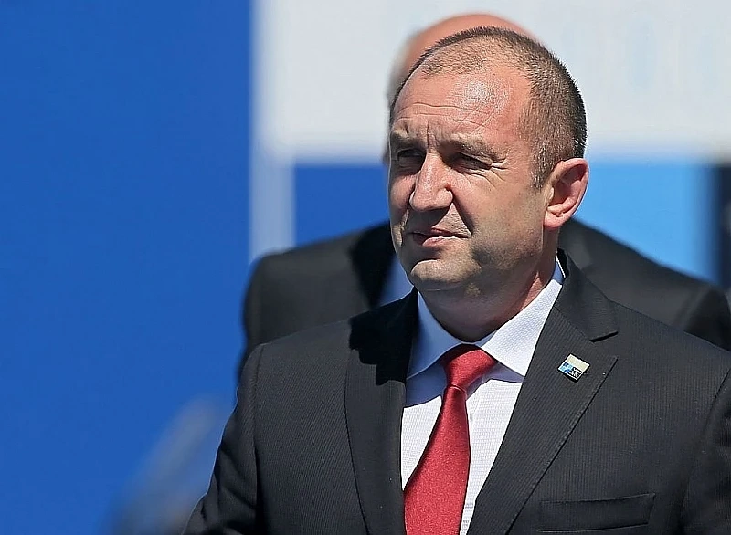  Румен Радев сменя шефа на НСО