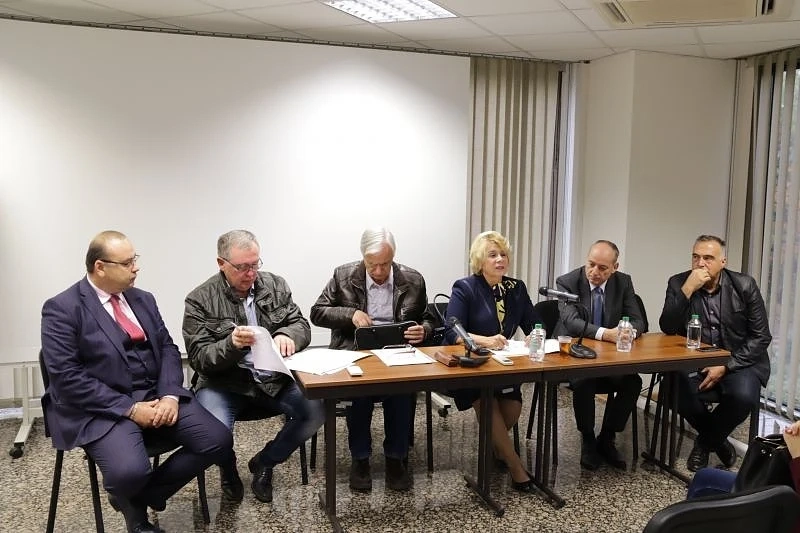 Масларова на първа линия: Какво прави ГЕРБ за децата с увреждания