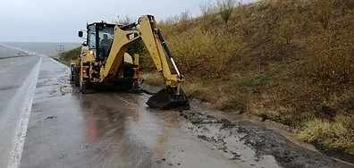 Свлачище на АМ Тракия, заради пороите