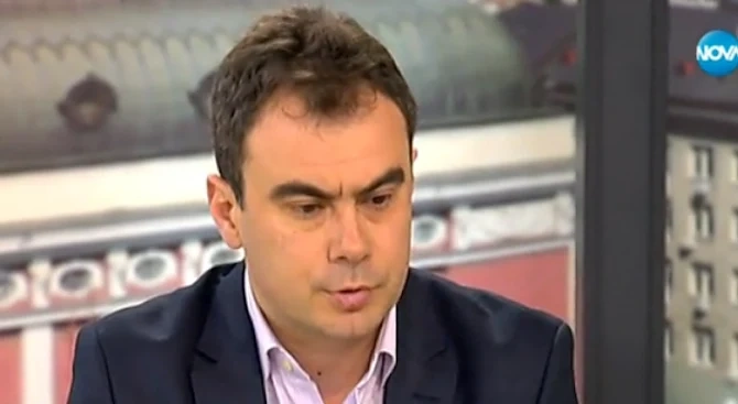 Жельо Бойчев: След утихване на един скандал, започва друг