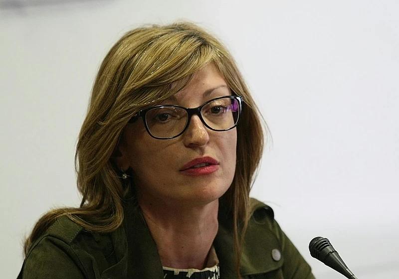 Екатерина Захариева: БСП показват двоен аршин по темата корупци
