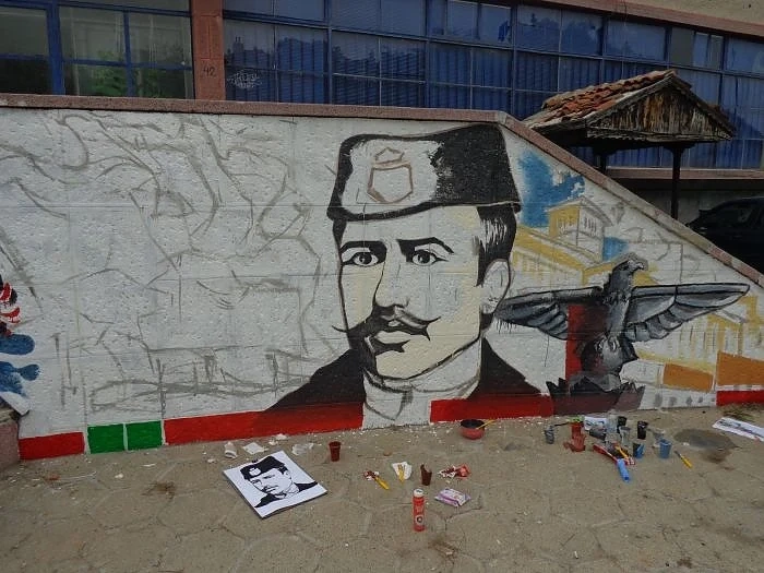 Сливенски ученици изрисуват сгради в \