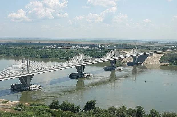 В Румъния обсъдиха изграждането на нови мостове над Дунав
