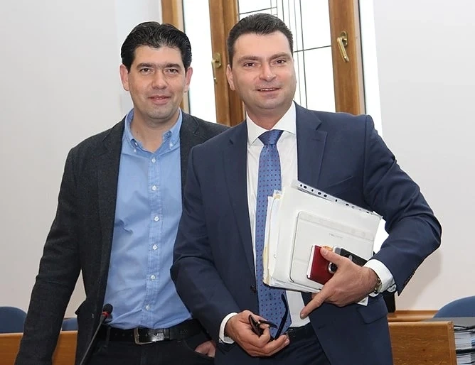 Калоян Паргов и Иван Таков с 4 въпроса до Фандъкова за икономическата рамка на градския транспорт в София