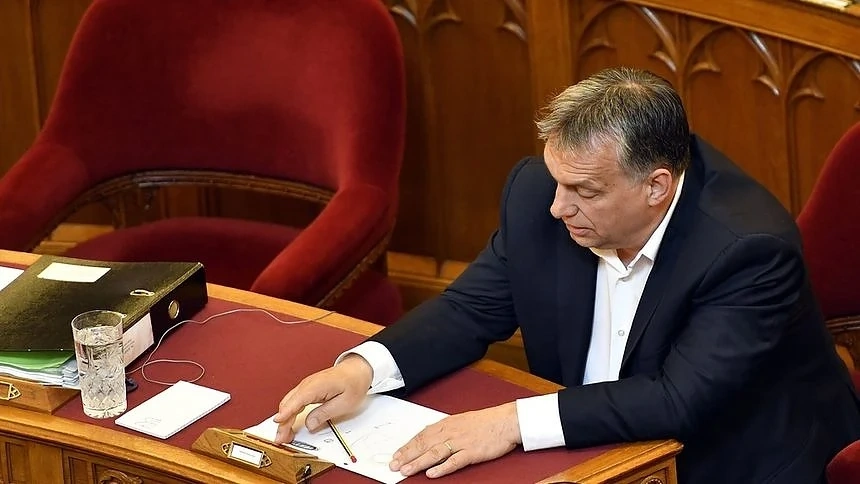 Унгария е изправена пред \