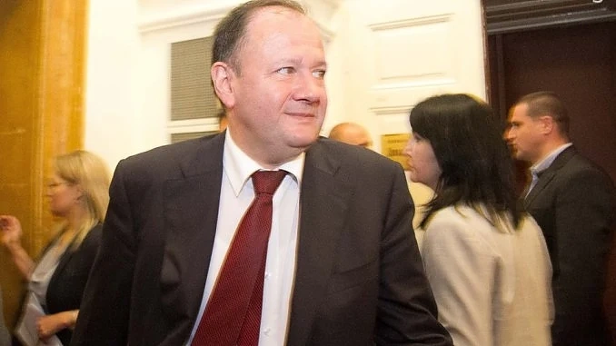 Михаил Миков: Предложенията за промените в конституцията са възторжена демагогия и краен популизъм