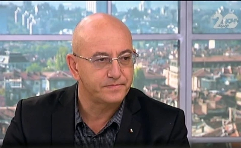 Емил Димитров – Ревизоро: Държавата губи около 1 млрд. лв. от незаконен внос на горива
