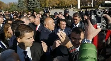 Борисов: До 2-3 месеца сваляме роуминга