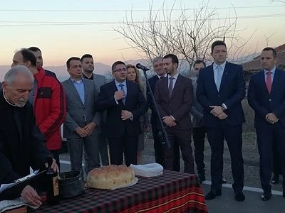 Николай Нанков и македонски министър откриха ремонтиран път край Петрич