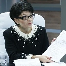 ГЕРБ със справка от Цацаров: Нинова никога не е проверявана