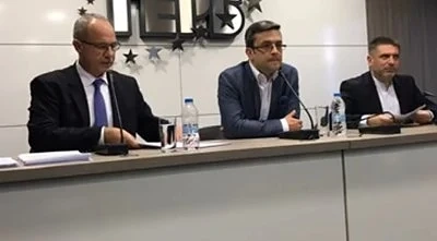 ГЕРБ отговаря на Нинова: Тя реабилитира приватизацията