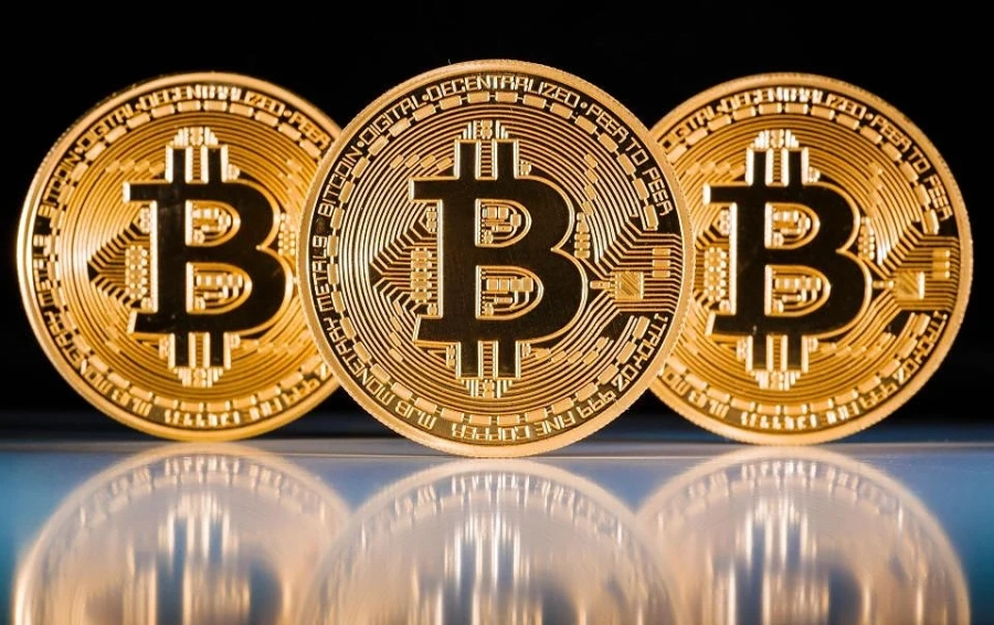 Почти половината от Bitcoin на пазара принадлежат на 1000 души