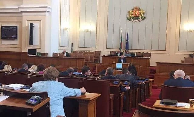 Депутатите приеха на първо четене законопроекта за спорта