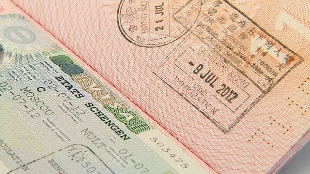 ЕП почти единодушно подкрепя присъединяването на България и Румъния към Шенген 
