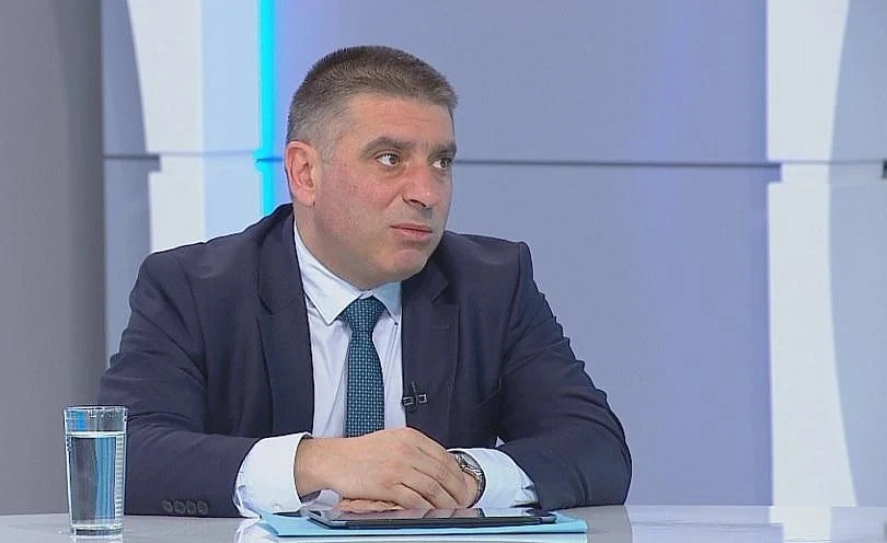 Данаил Кирилов: В комисия \