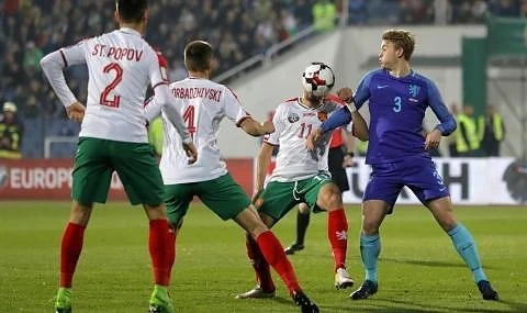 България задмина Буркина Фасо и Конго 