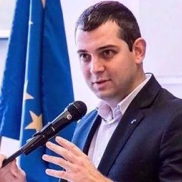 ДБГ с искане до Радев за вето на закон