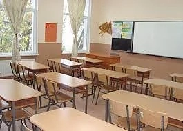Грипът затвори 153 български училища