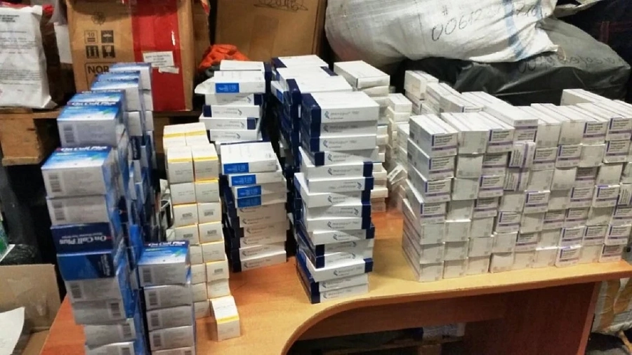 Задържаха контрабандни лекарства на ГКПП \