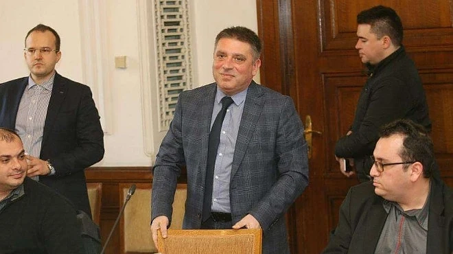 Без гласове \