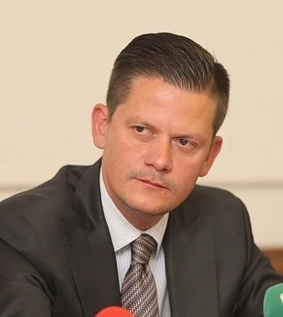 КЗП: Саморегулацията на социалните мрежи бързо прави публични нарушителите на правилата