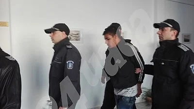 Убийците на клошаря от Айтос изпили литър ракия