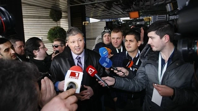 Не допускат Любослав Пенев и Ивайло Дражев на Конгреса на БФС 