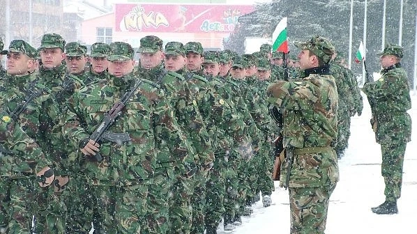 До месец внасят проектите за модернизация на армията