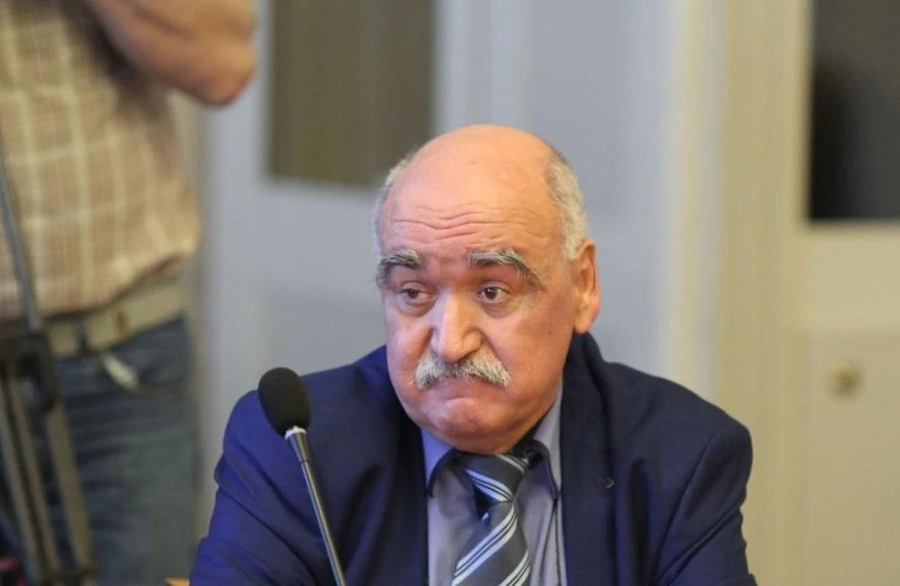 Изслушват шефа на Касата в здравната комисия
