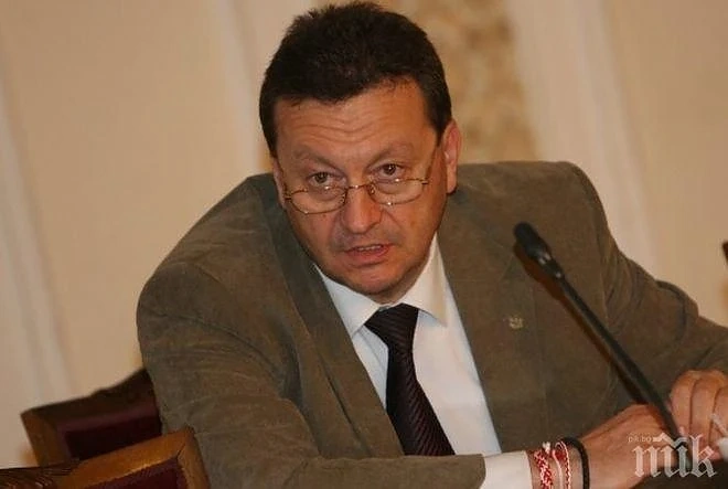 Ерменков: Един бушон изгоря, за да остане Борисов