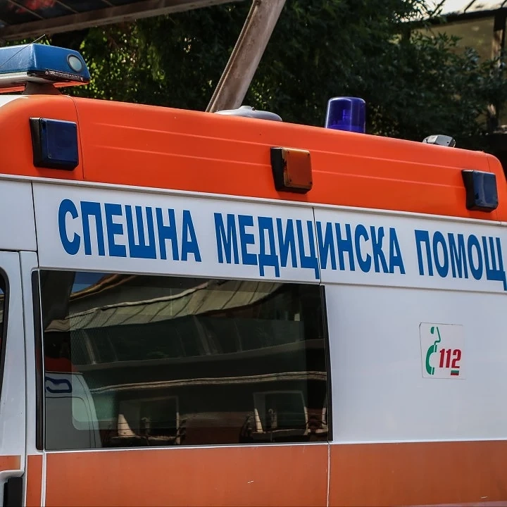 Дете влезе в болница, съученик му сипал спирт във водата