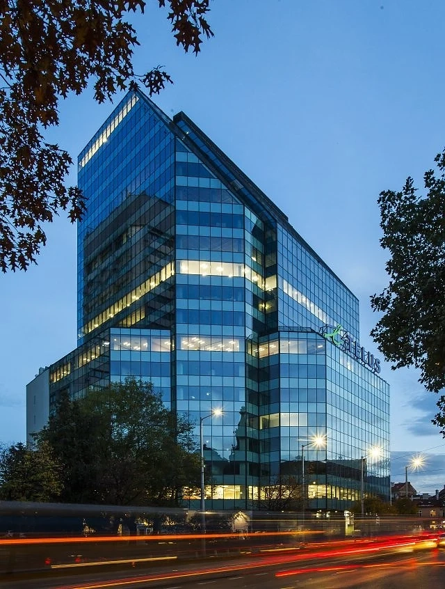 Вижте как изглежда новият офис на Telus International в София