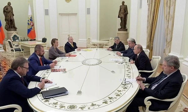 Следващата цел на Путин – следсъветска идеология