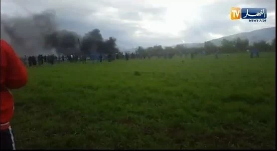 Военен самолет се разби в Алжир, 257 души загинаха