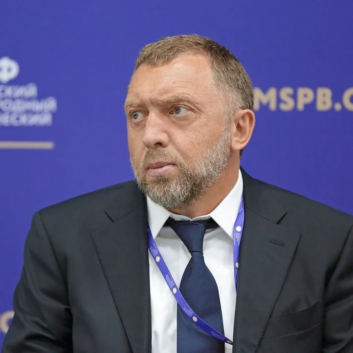 Руските олигарси увиснаха на шията на Кремъл