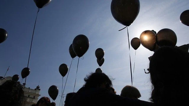 Родители на деца с увреждания излизат на протест