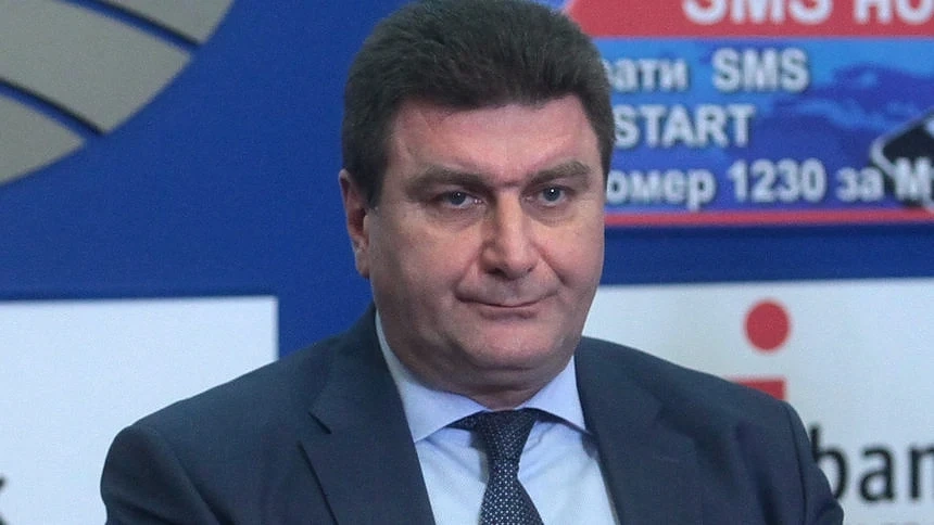 Шефът на \
