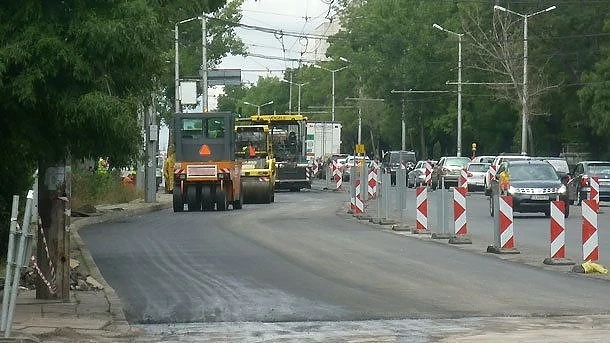 Ремонтът на Графа започва на 8 май, 20 тапи през лятото в София