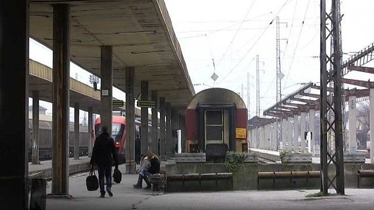 Пълен абсурд: Влаковете на БДЖ ги има на сайта на Deutsche Bahn, но не и на bdz.bg