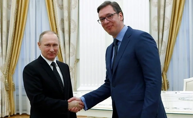Сръбският президент е първият лидер при Путин в новия му мандат