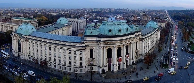 Сертификат ще осигурява вход без изпит в български университети на сънародници в чужбина